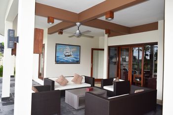 Villa Amari ماتارام المظهر الخارجي الصورة
